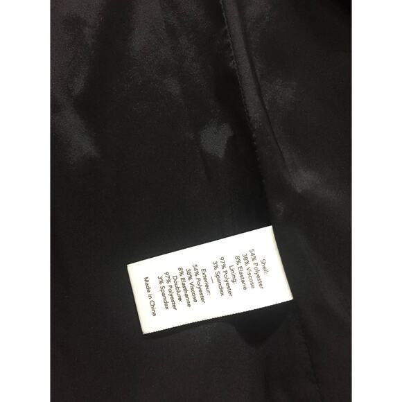 ELIZABETH and JAMES Lazer Cut Blazer/Jacket Size 0 - Picture 10 of 12